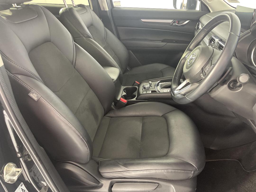 Photo '16' of Mazda CX-5 Photo '16' of Mazda CX-5