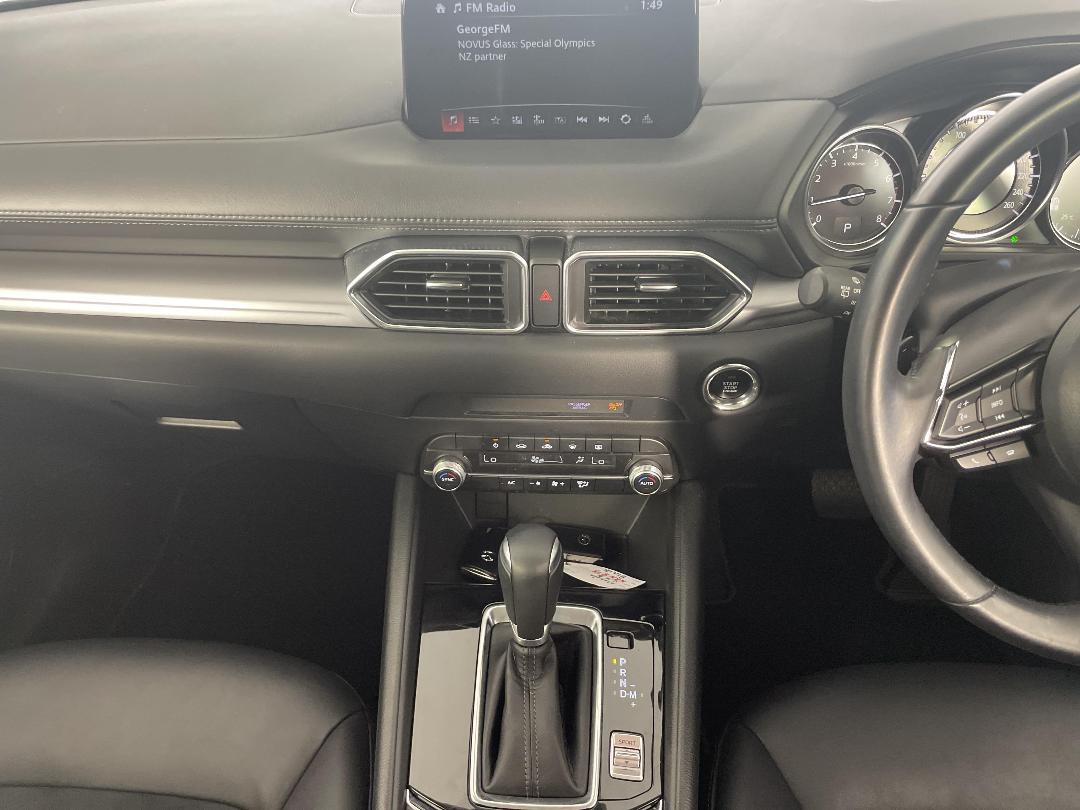 Photo '18' of Mazda CX-5 Photo '18' of Mazda CX-5