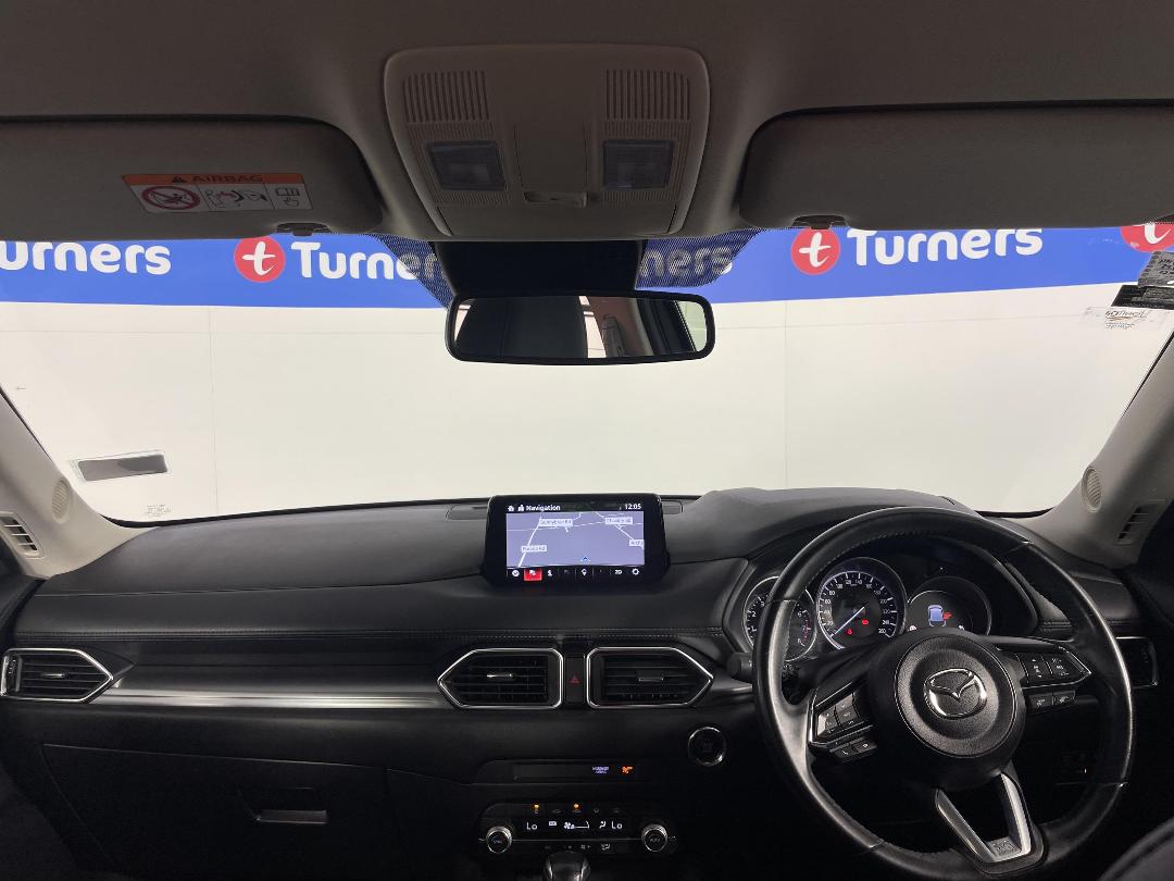 Photo '17' of Mazda CX-5