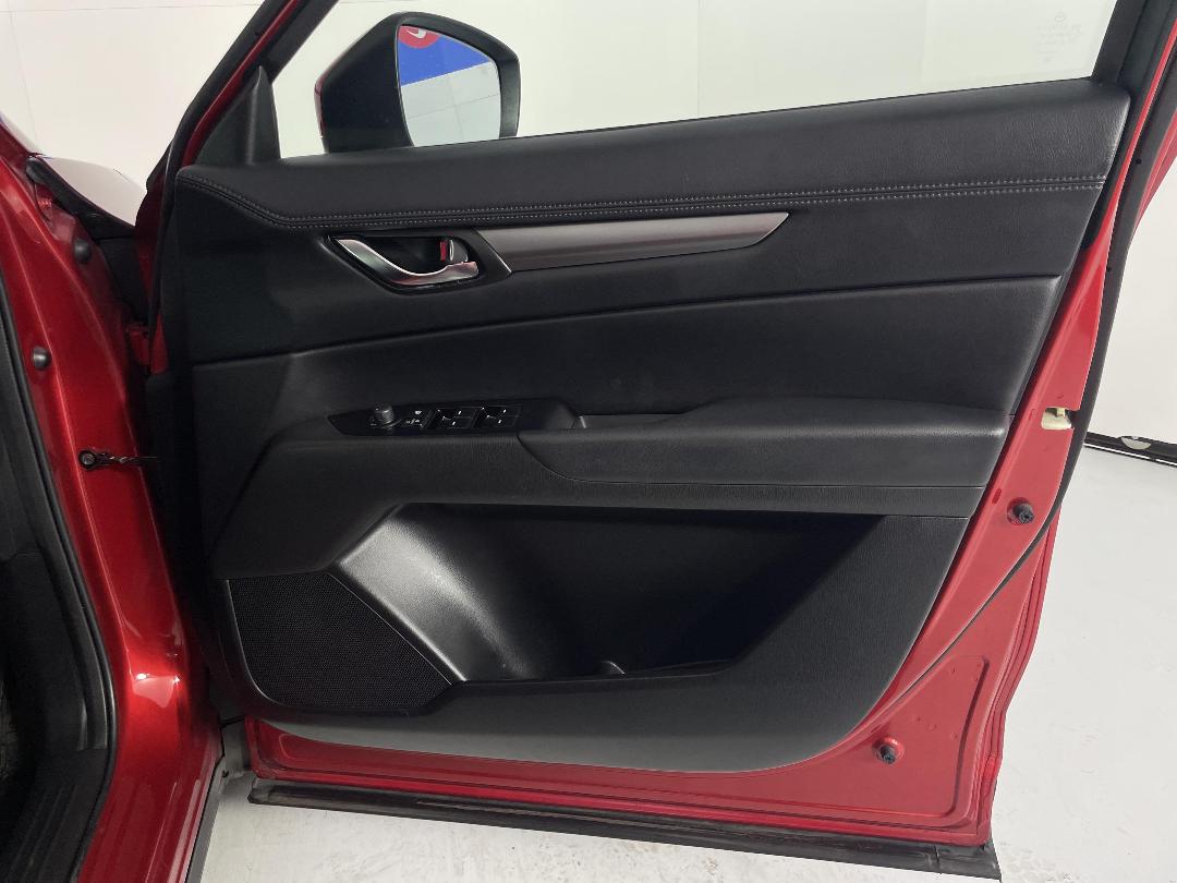 Photo '15' of Mazda CX-5 Photo '15' of Mazda CX-5