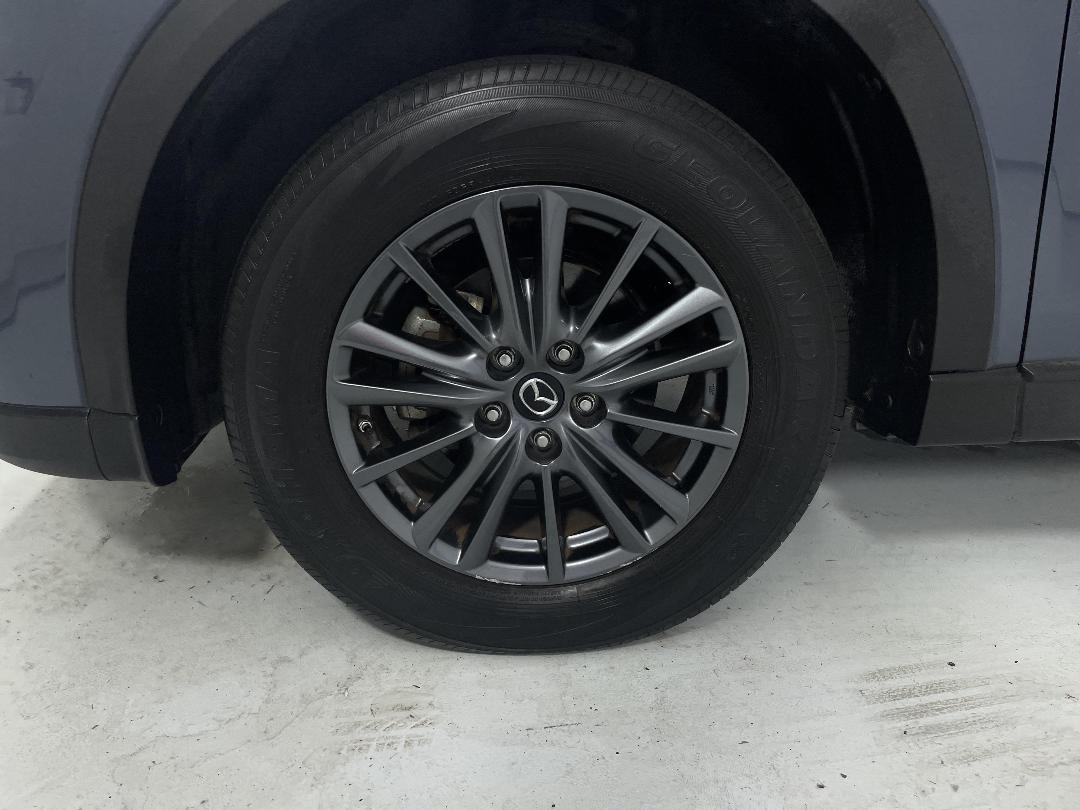 Photo '10' of Mazda CX-5