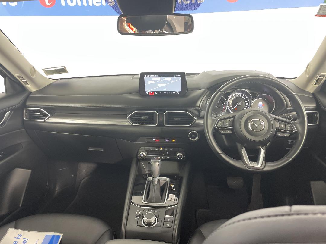 Photo '17' of Mazda CX-5