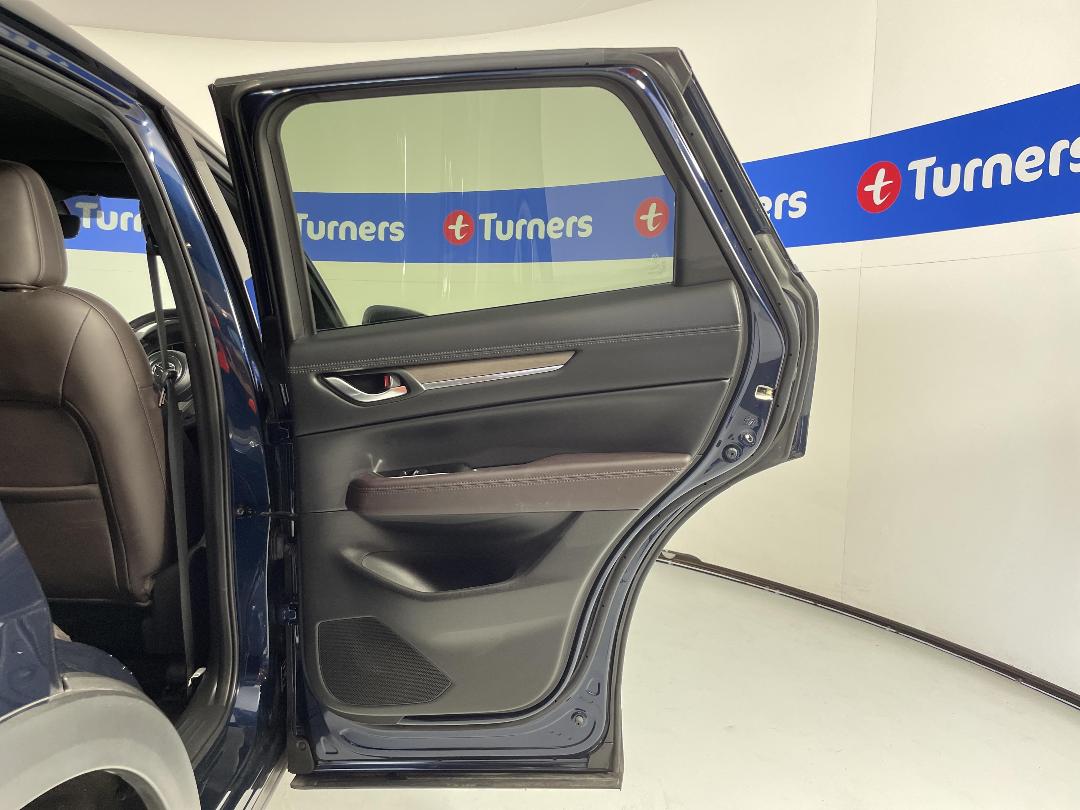 Photo '19' of Mazda CX-5 Photo '19' of Mazda CX-5