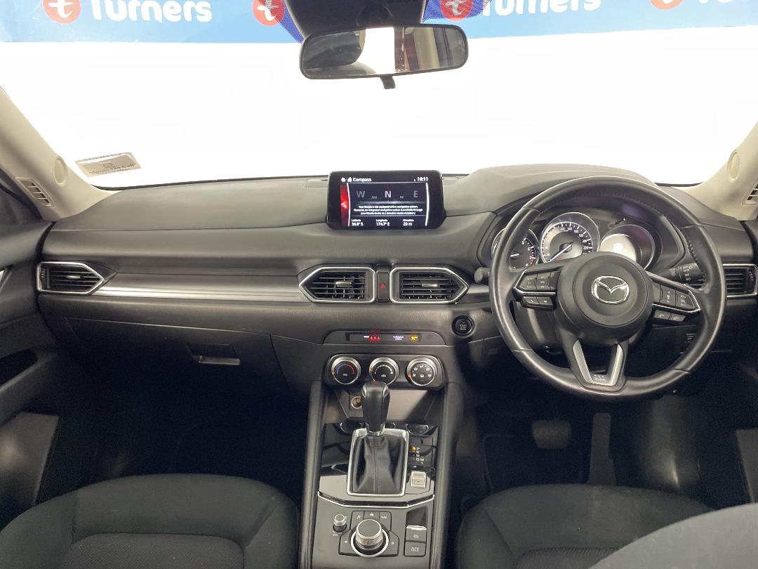 Photo '17' of Mazda CX-5 Photo '17' of Mazda CX-5