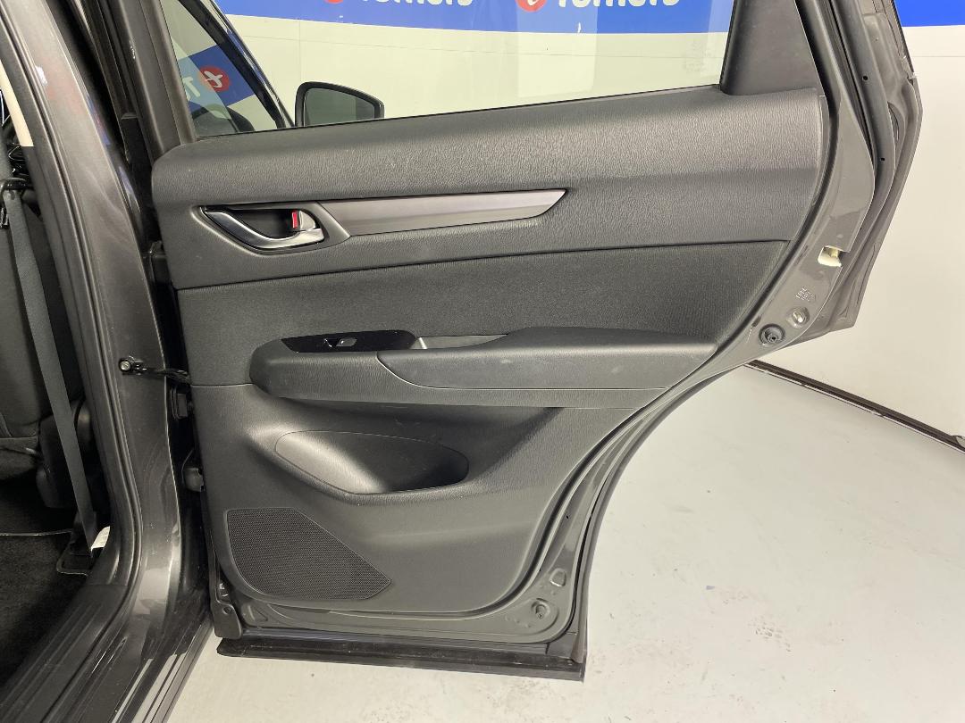 Photo '19' of Mazda CX-5 Photo '19' of Mazda CX-5