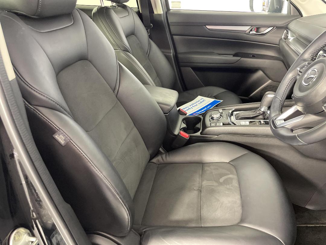 Photo '16' of Mazda CX-5 Photo '16' of Mazda CX-5