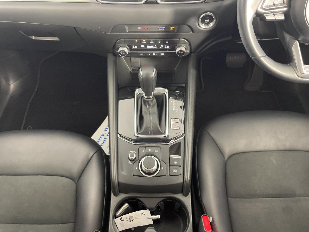 Photo '18' of Mazda CX-5 Photo '18' of Mazda CX-5