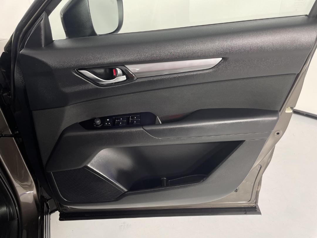 Photo '15' of Mazda CX-5 Photo '15' of Mazda CX-5