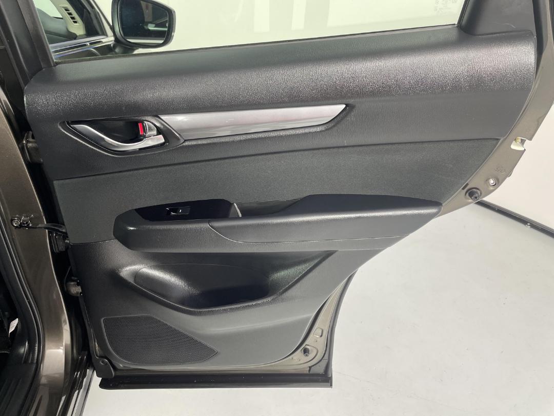 Photo '19' of Mazda CX-5 Photo '19' of Mazda CX-5