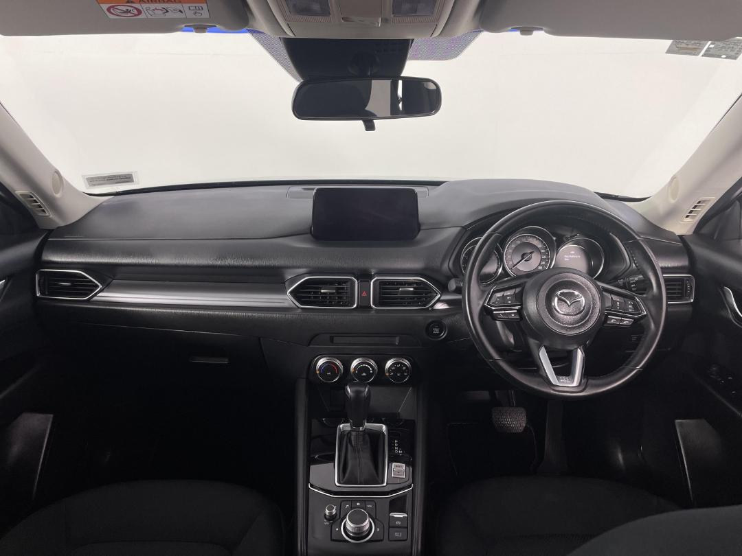 Photo '17' of Mazda CX-5 Photo '17' of Mazda CX-5