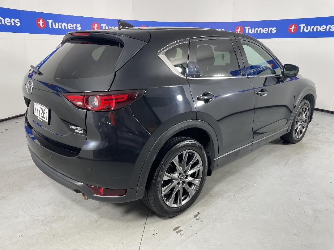 Photo '7' of Mazda CX-5