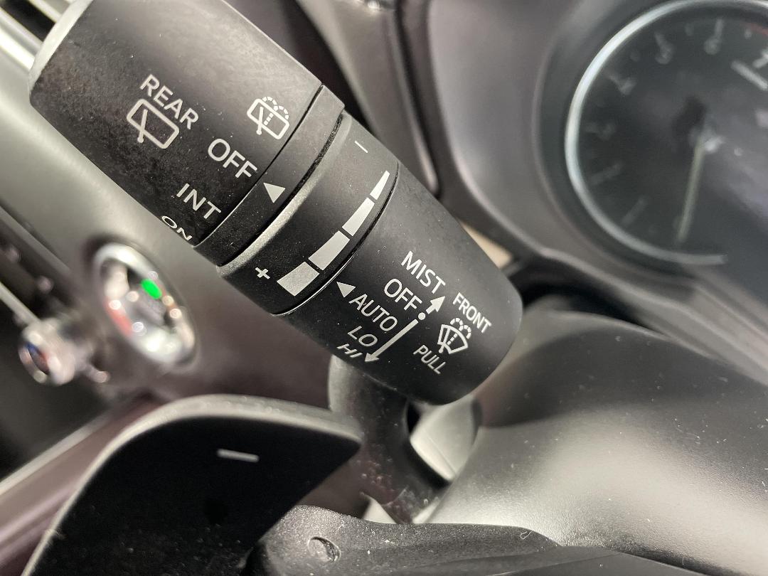 Photo '33' of Mazda CX-5