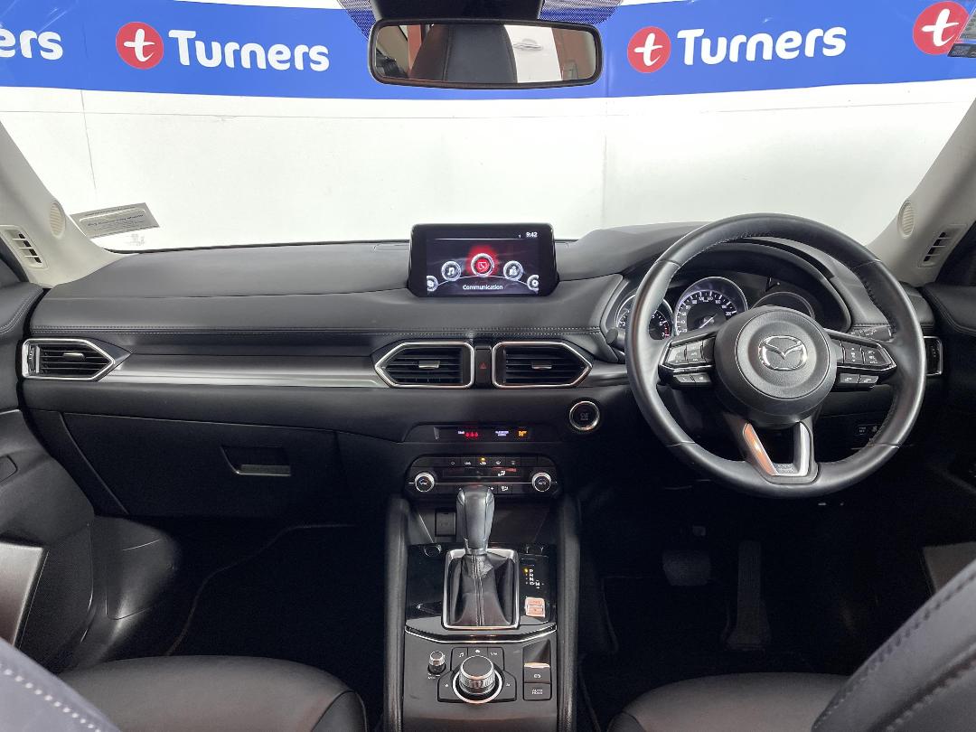 Photo '17' of Mazda CX-5