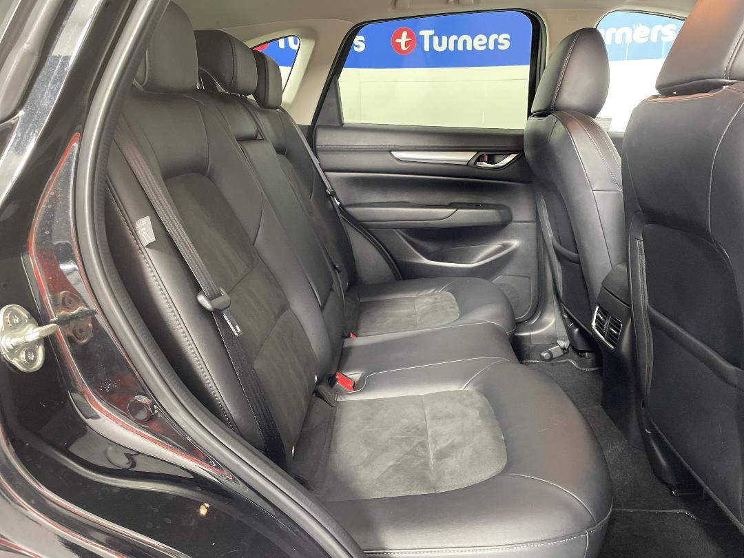 Photo '20' of Mazda CX-5