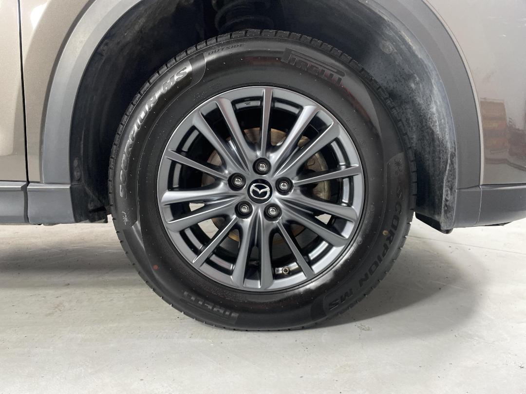 Photo '9' of Mazda CX-5