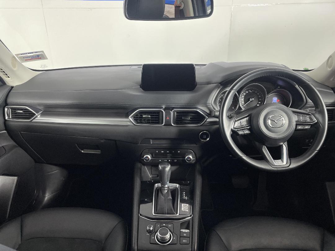 Photo '17' of Mazda CX-5