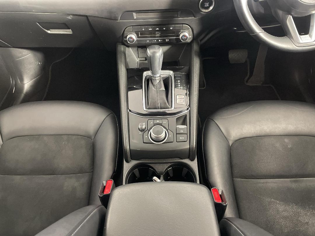 Photo '18' of Mazda CX-5