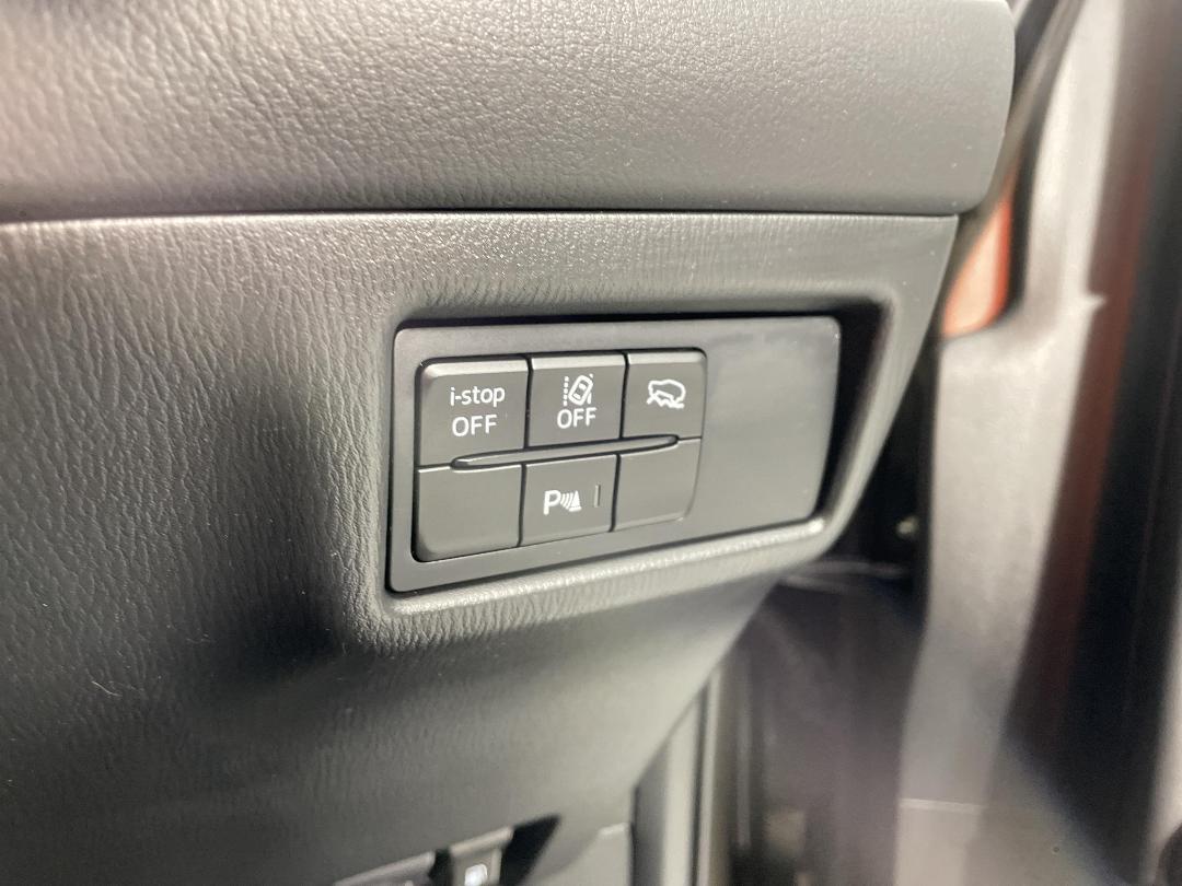 Photo '30' of Mazda CX-5