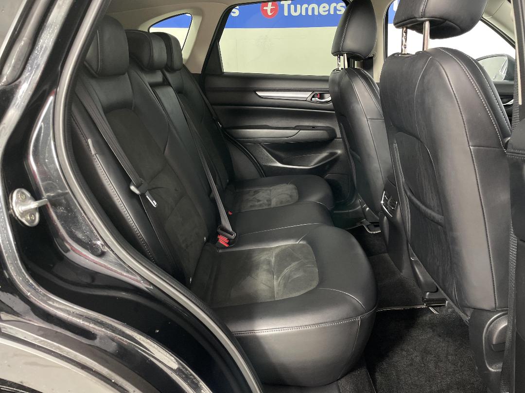 Photo '20' of Mazda CX-5