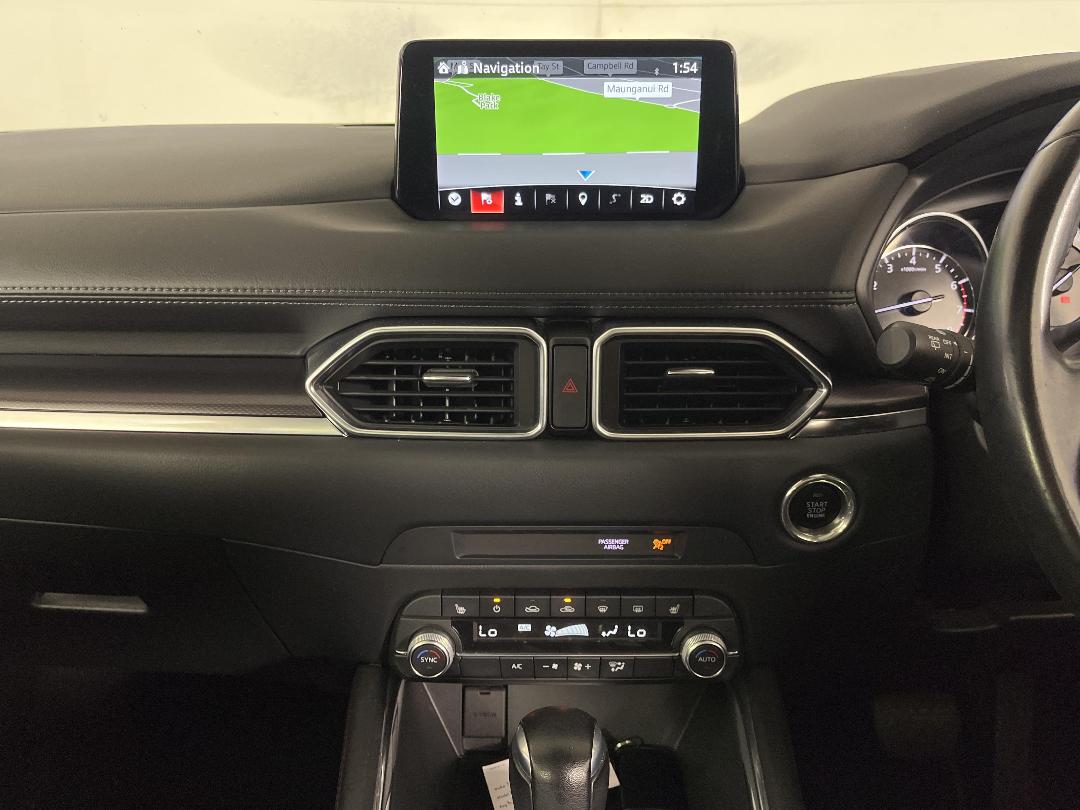 Photo '18' of Mazda CX-5 Photo '18' of Mazda CX-5