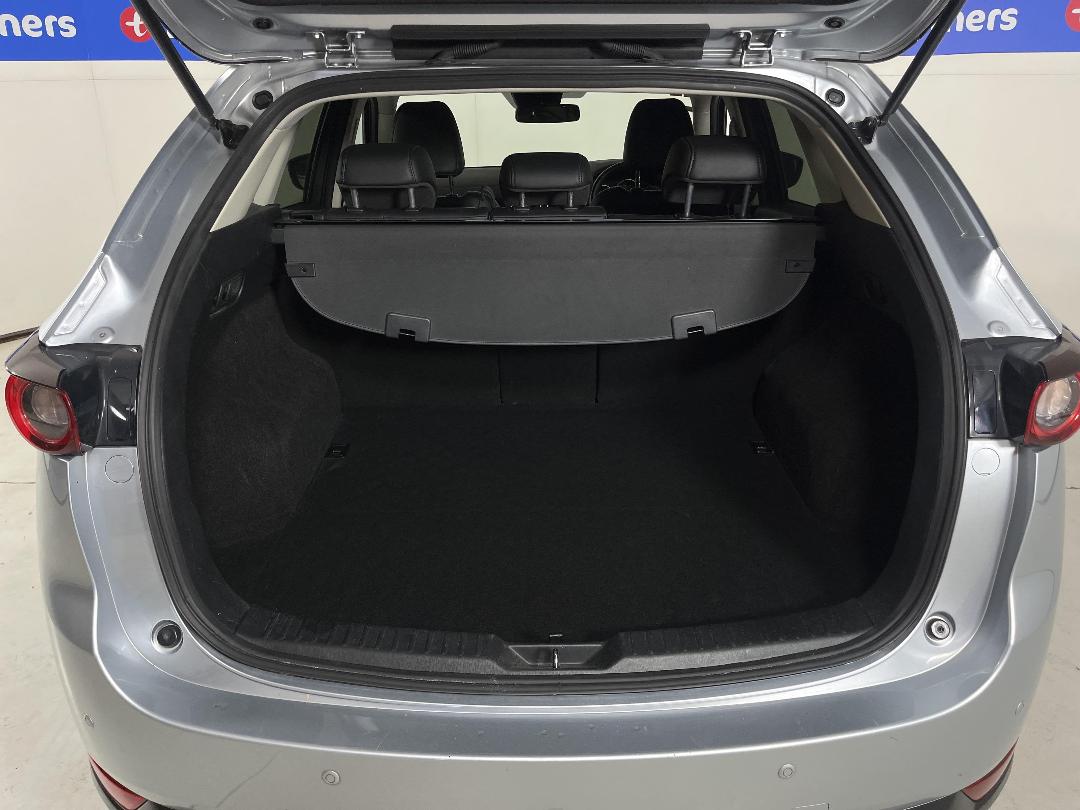 Photo '14' of Mazda CX-5 Photo '14' of Mazda CX-5