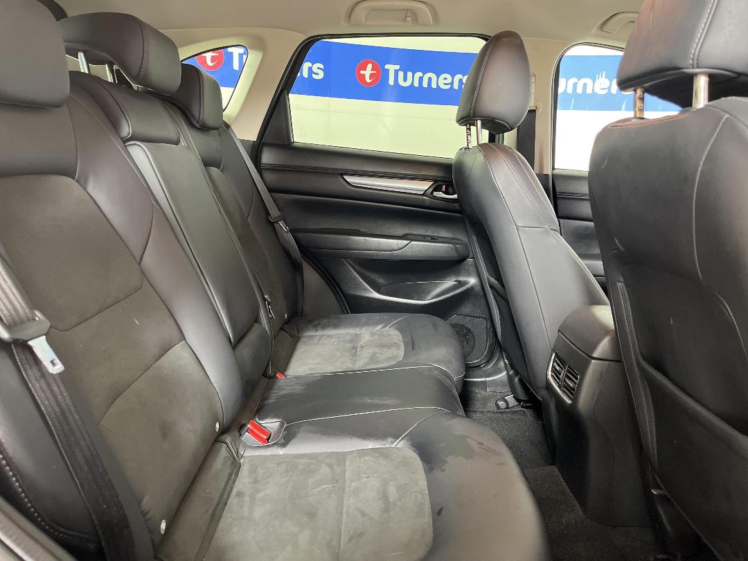 Photo '20' of Mazda CX-5