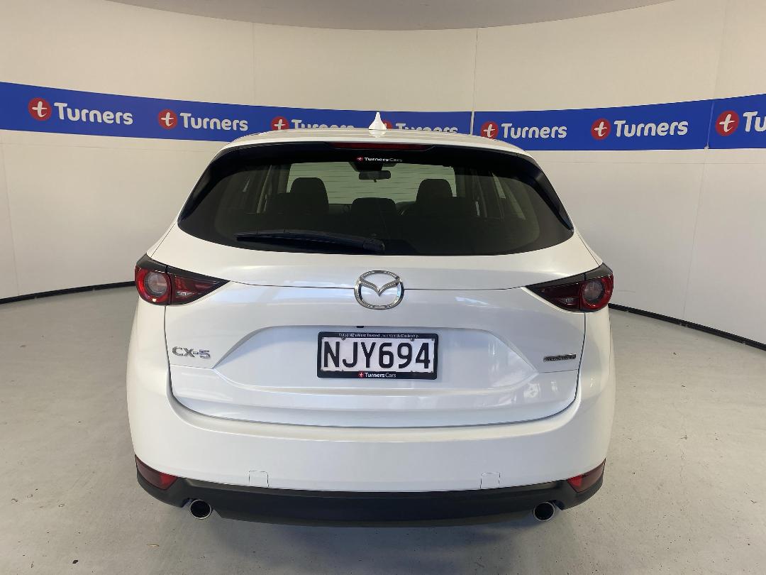 Photo '6' of Mazda CX-5 Photo '6' of Mazda CX-5