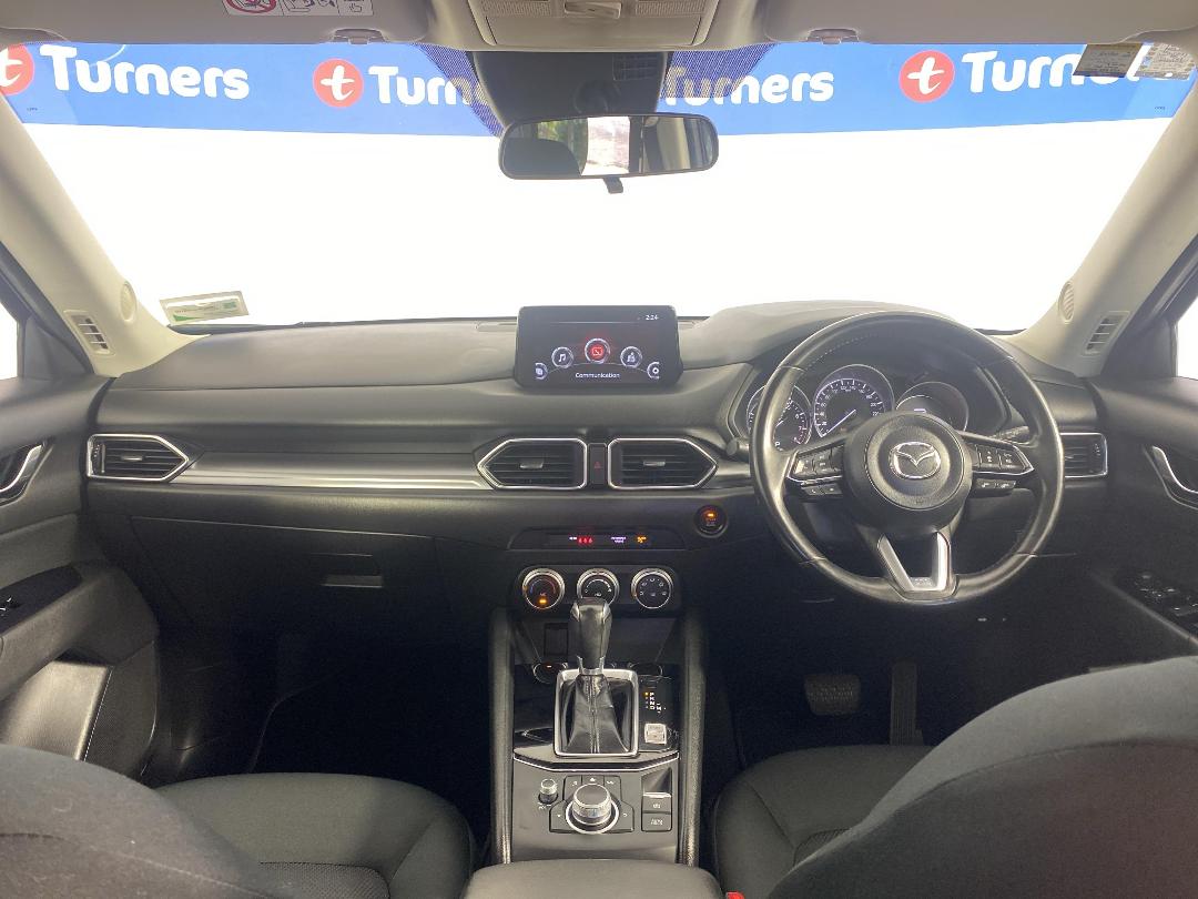 Photo '17' of Mazda CX-5 Photo '17' of Mazda CX-5