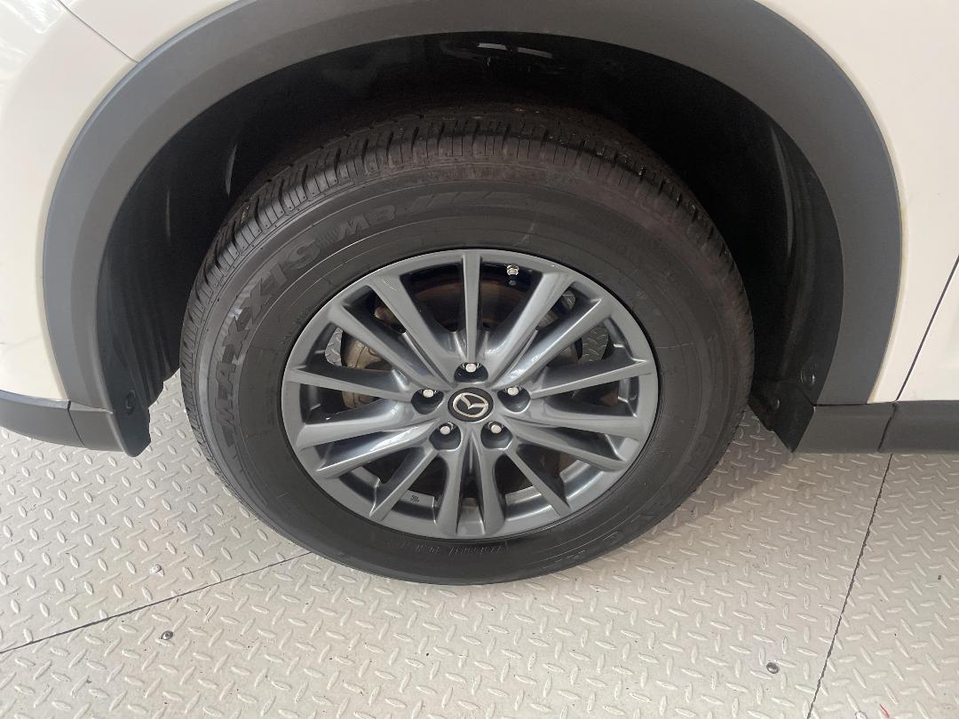 Photo '10' of Mazda CX-5 Photo '10' of Mazda CX-5