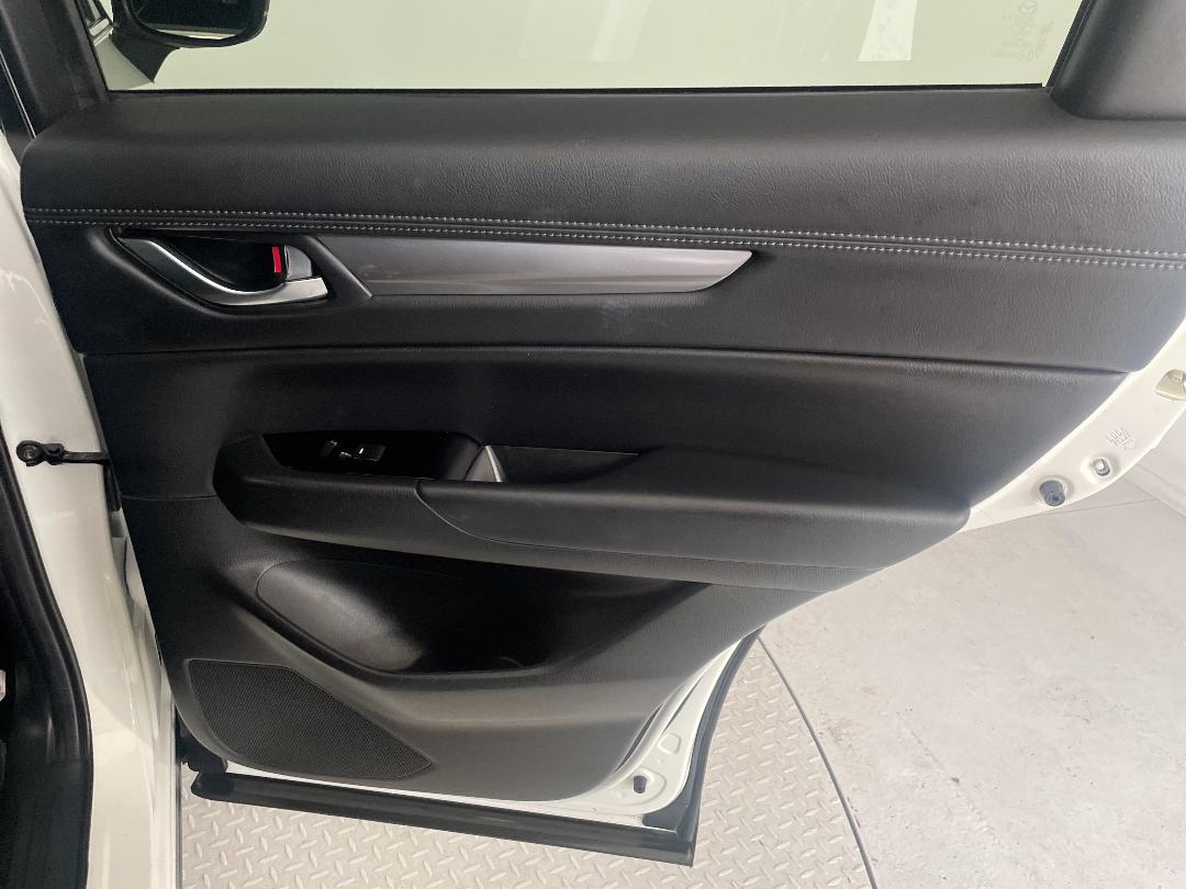 Photo '19' of Mazda CX-5 Photo '19' of Mazda CX-5