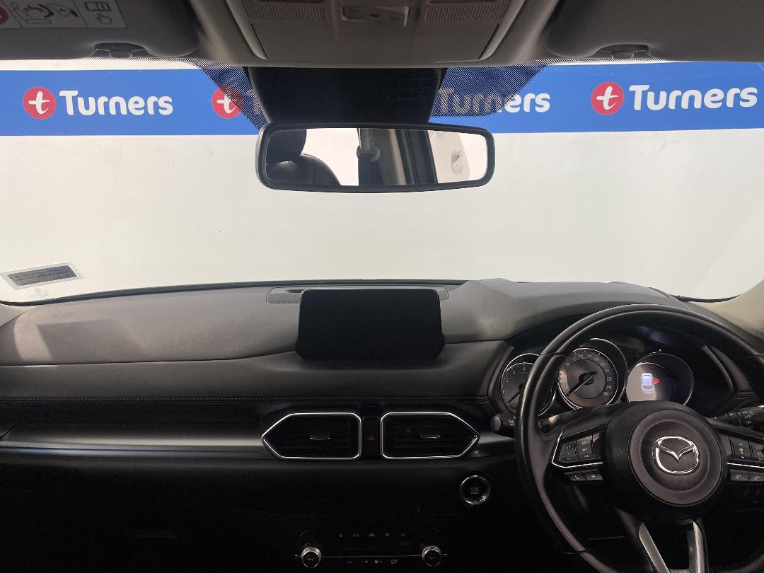 Photo '17' of Mazda CX-5 Photo '17' of Mazda CX-5