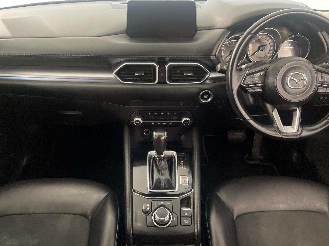 Photo '18' of Mazda CX-5 Photo '18' of Mazda CX-5