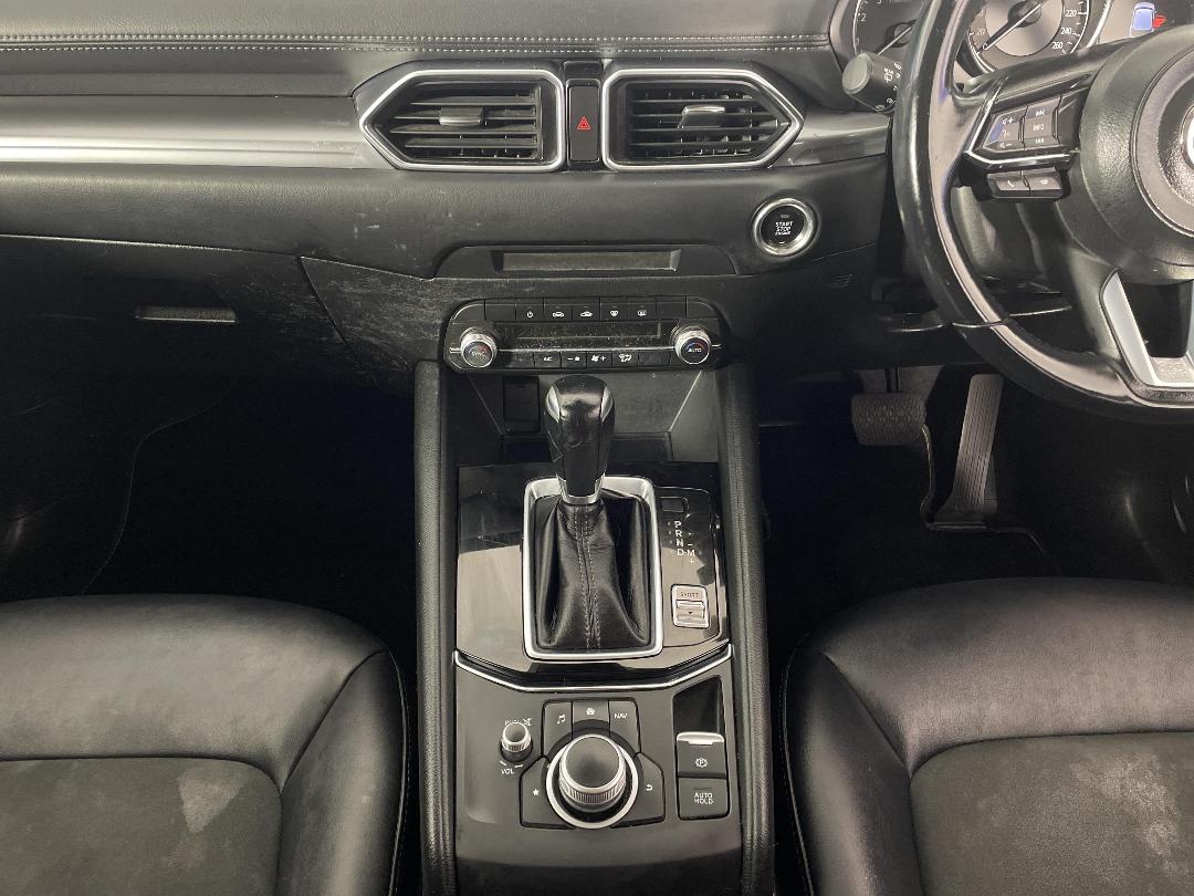 Photo '18' of Mazda CX-5