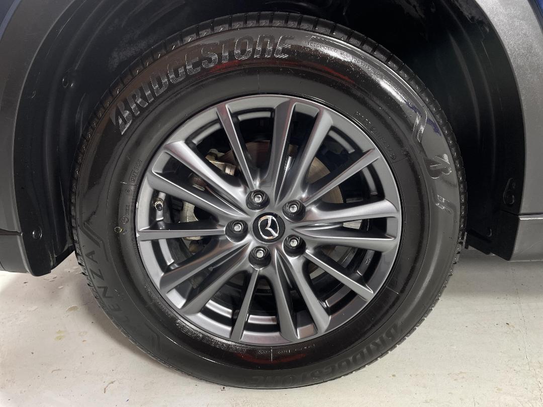 Photo '10' of Mazda CX-5