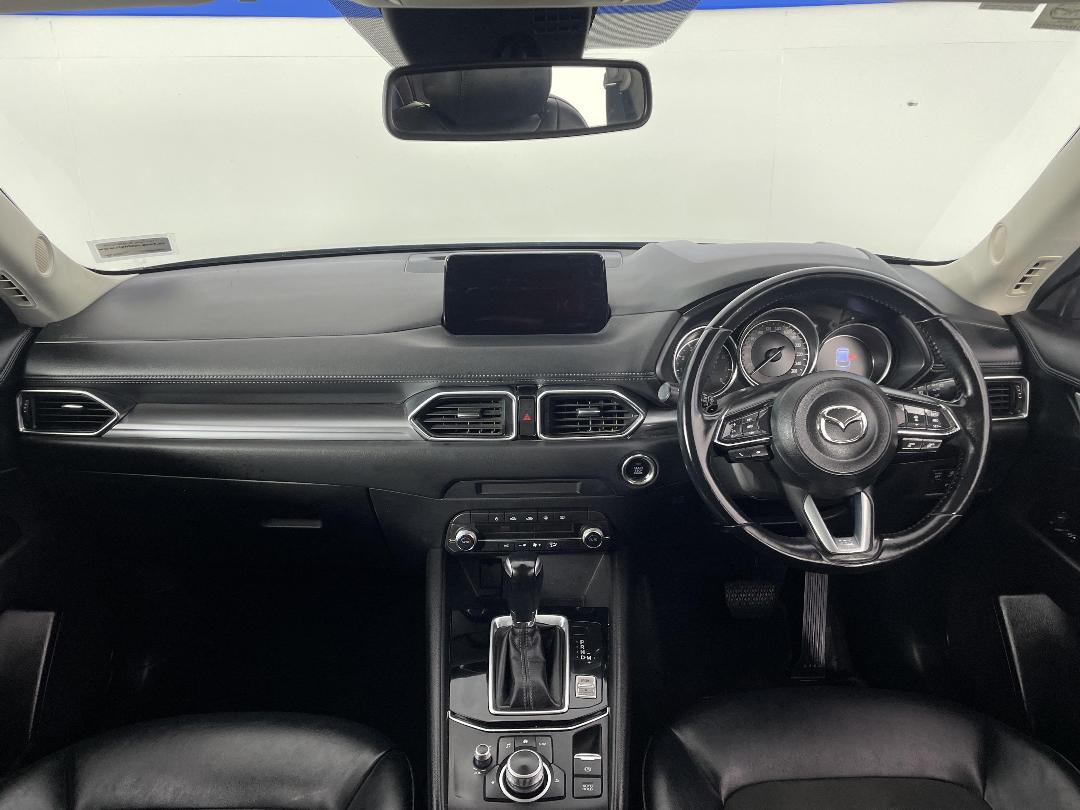 Photo '17' of Mazda CX-5