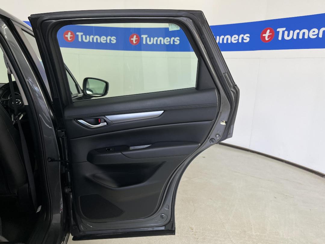 Photo '19' of Mazda CX-5