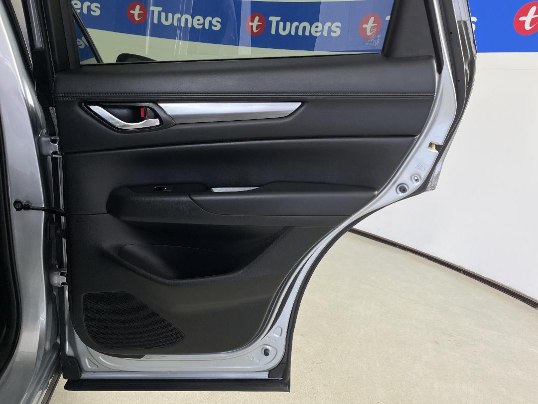 Photo '19' of Mazda CX-5