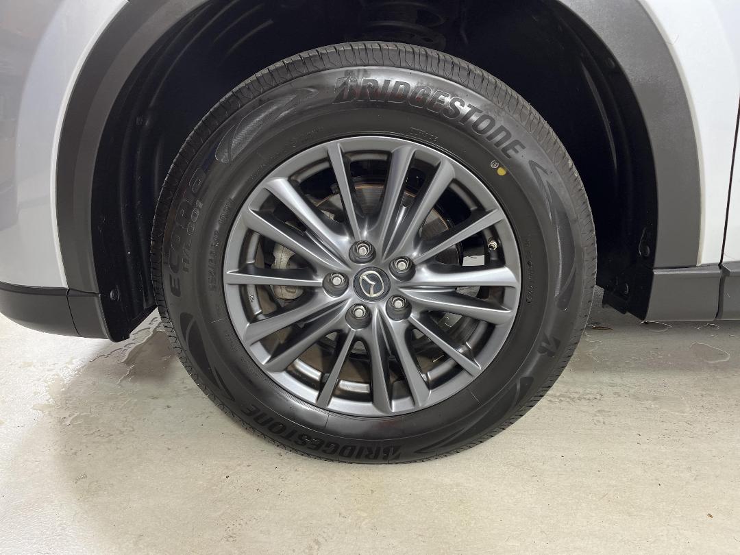 Photo '10' of Mazda CX-5