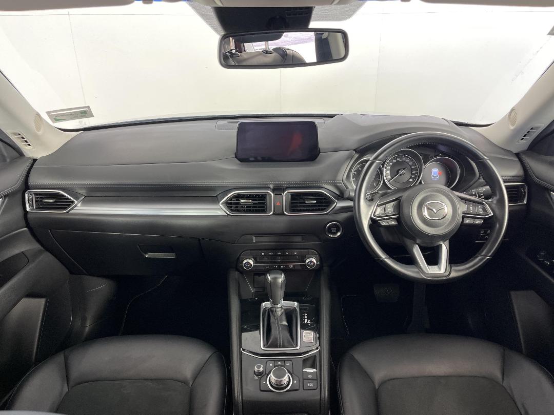 Photo '17' of Mazda CX-5