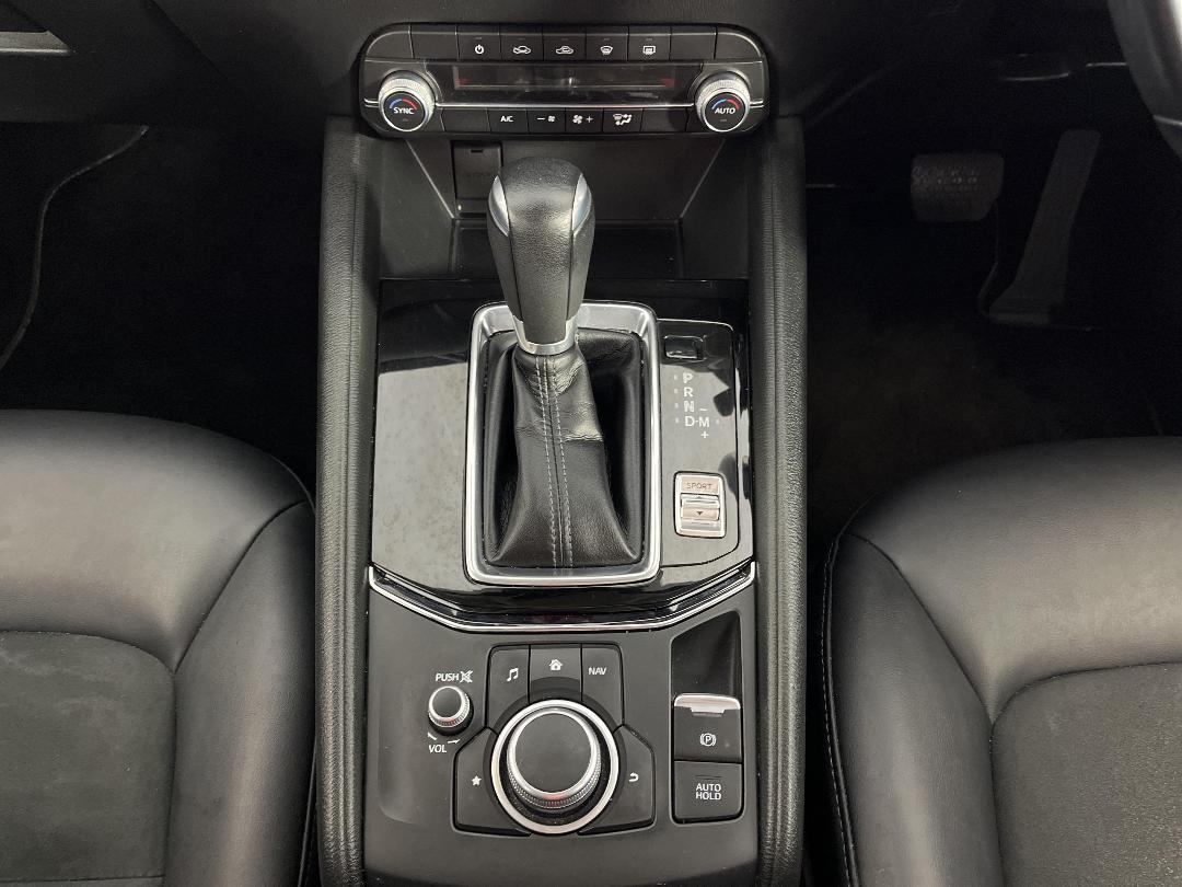 Photo '18' of Mazda CX-5