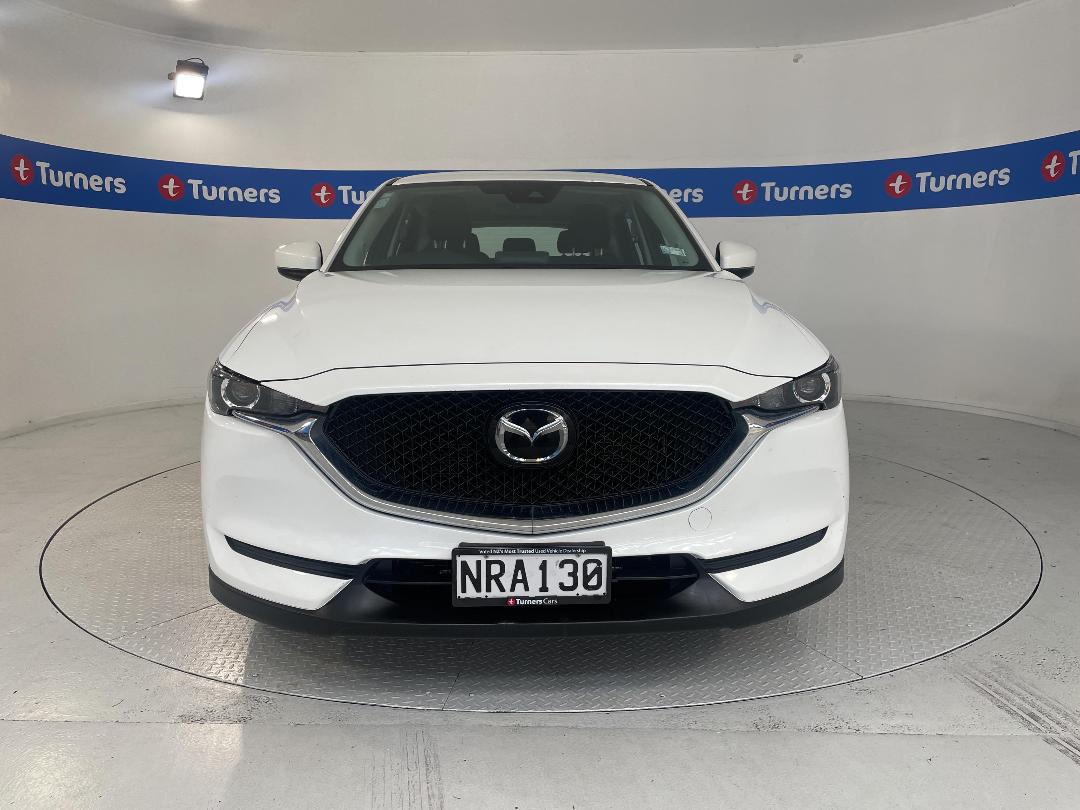 Photo '2' of Mazda CX-5