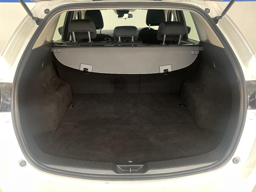 Photo '14' of Mazda CX-5