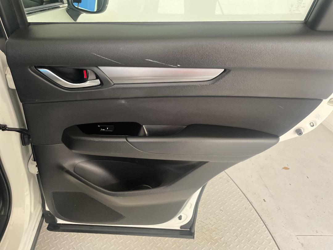 Photo '19' of Mazda CX-5