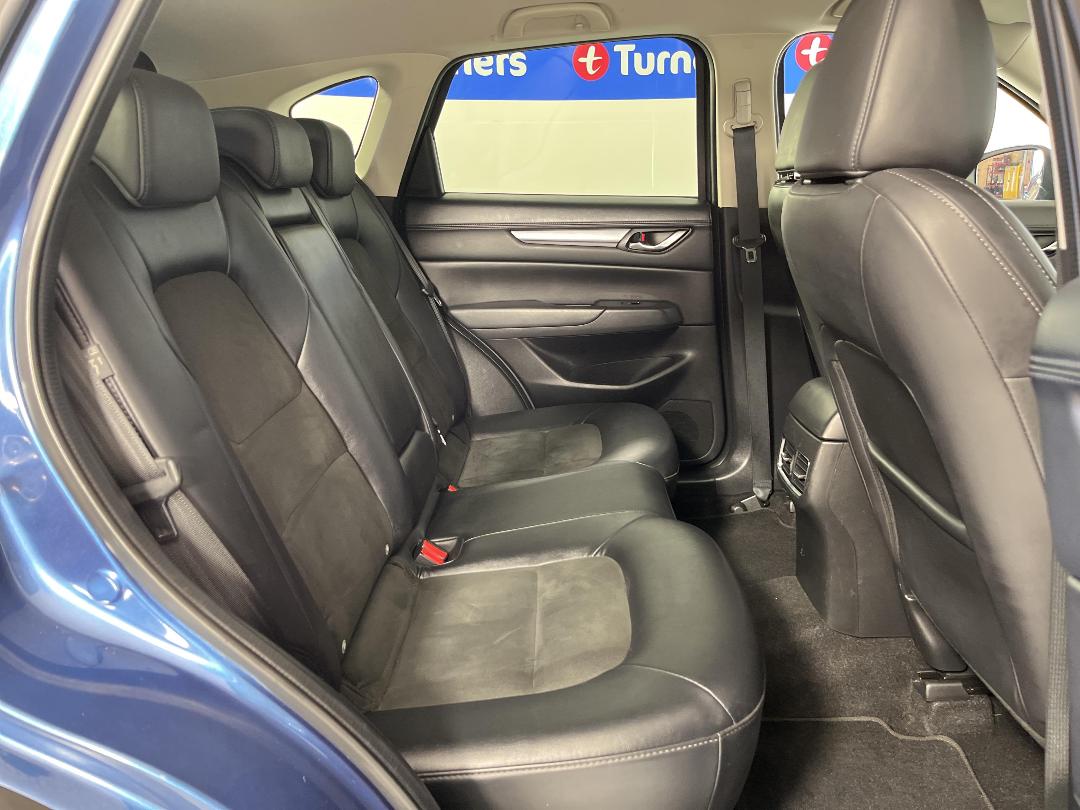 Photo '20' of Mazda CX-5