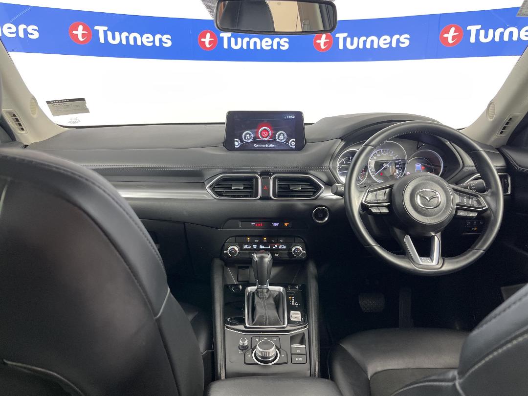 Photo '17' of Mazda CX-5