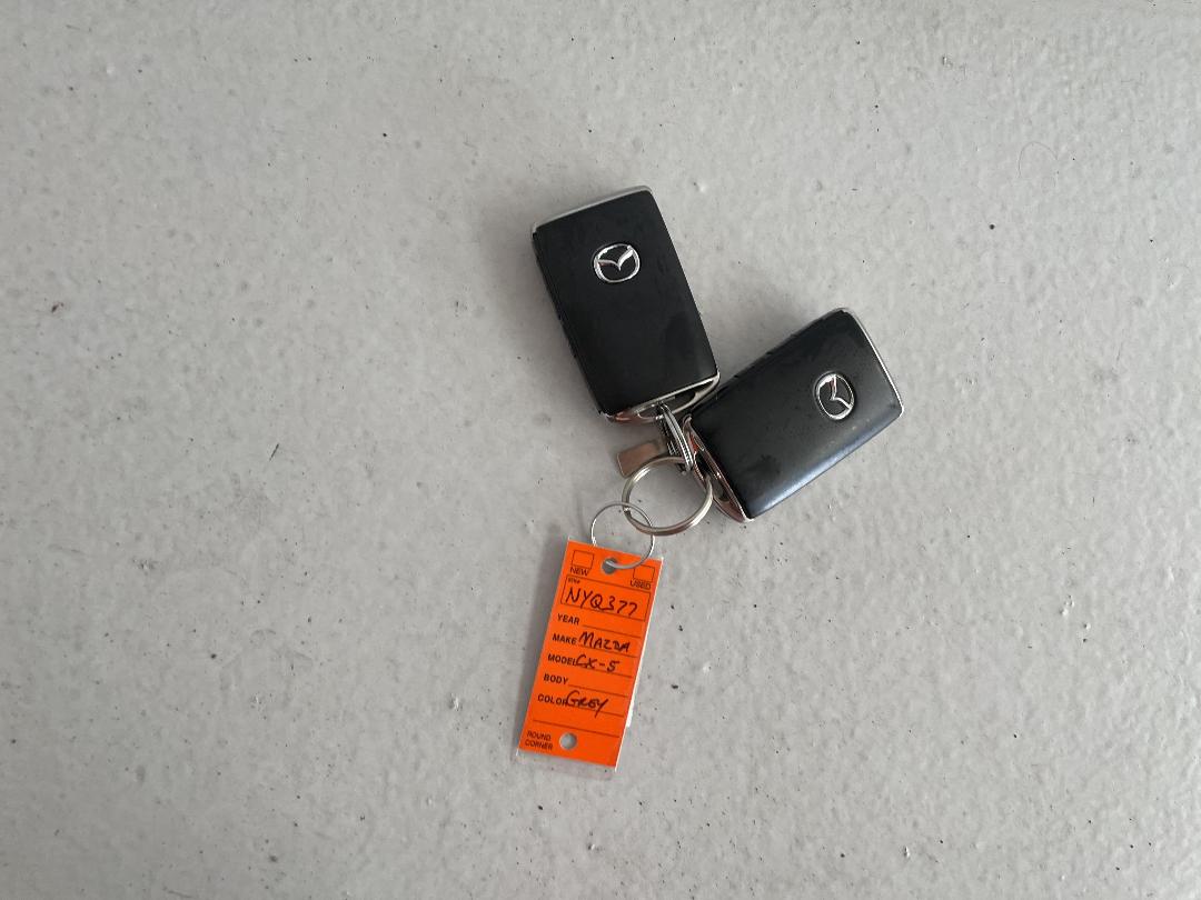 Photo '22' of Mazda CX-5