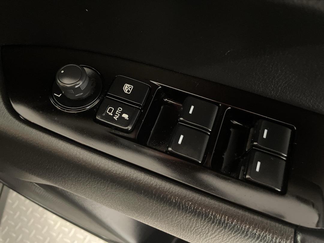 Photo '24' of Mazda CX-5