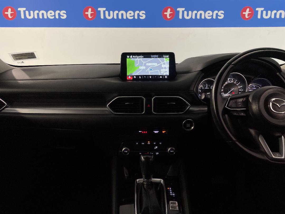 Photo '18' of Mazda CX-5 Photo '18' of Mazda CX-5