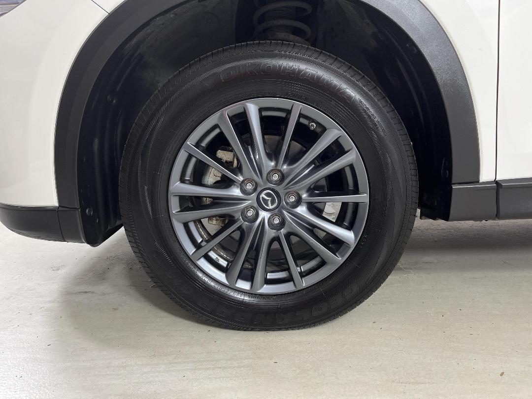 Photo '10' of Mazda CX-5