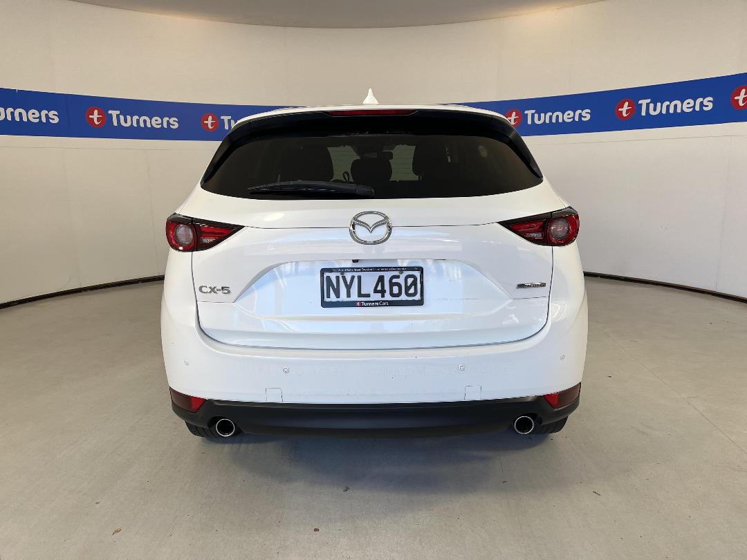 Photo '6' of Mazda CX-5